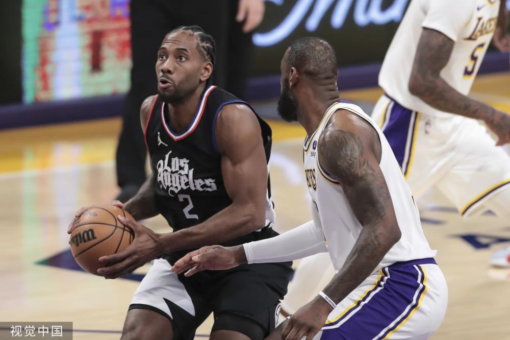 个赛季里为 个赛季里为