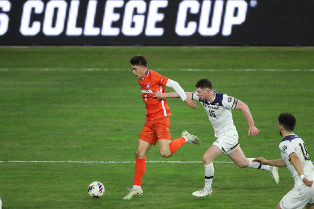 吸引了众多 吸引了众多